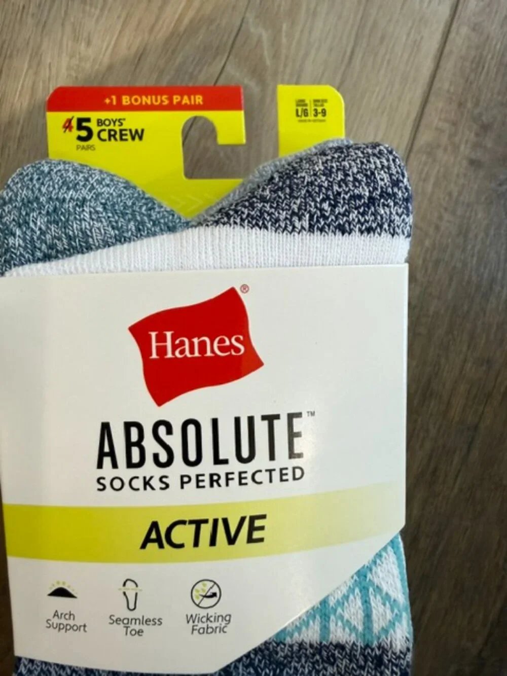 NEW Hanes Absolute Active 10 Pair Boys Crew Sz. L